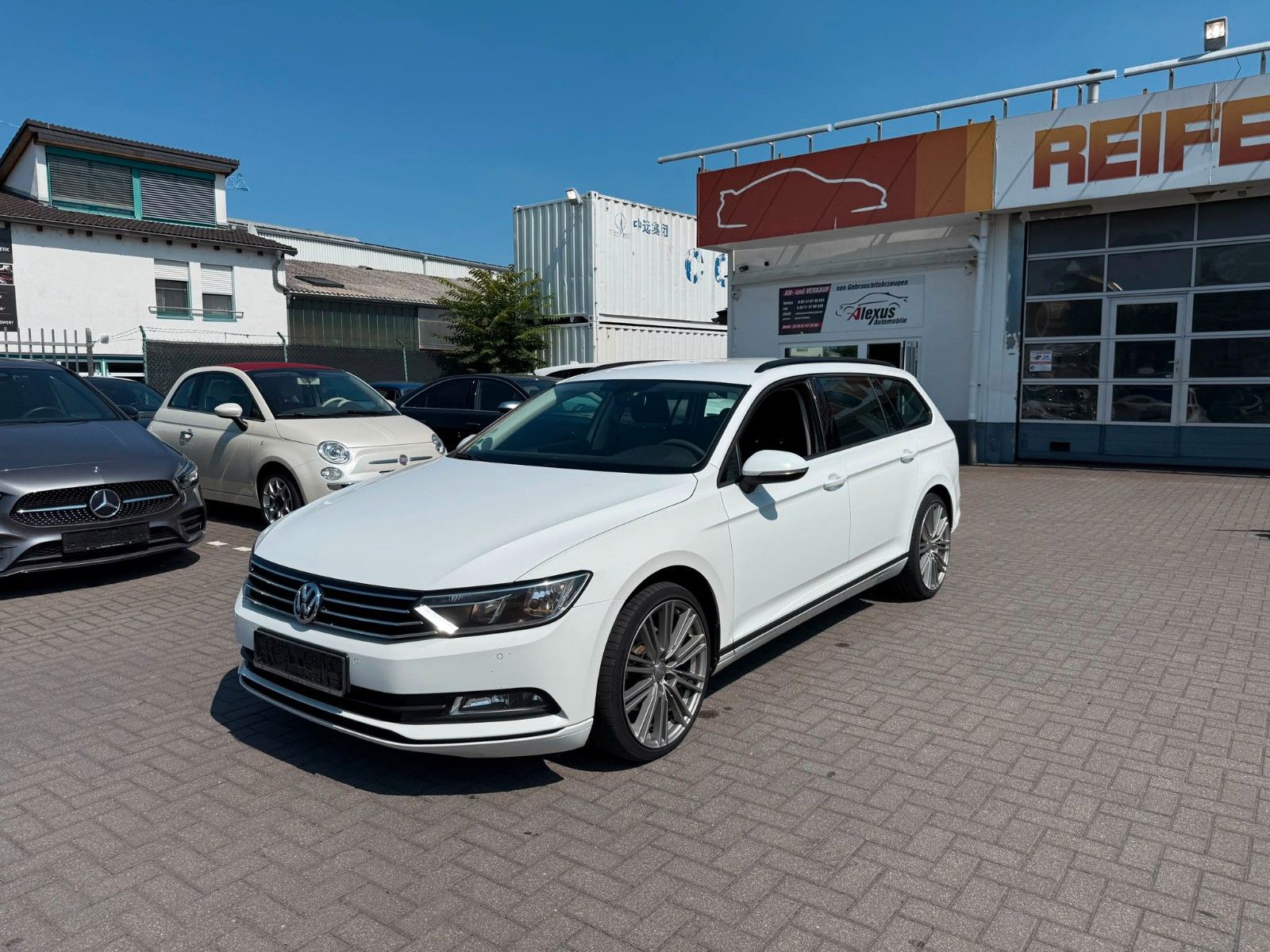 Volkswagen Passat Variant Trendline BMT/Automatik/Navi/PDC