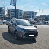 Mitsubishi Outlander Benzin Plug-in Hybrid 2.0 4WD  - gebrauchte Mitsubishi Outlander aus dem Jahr 2015