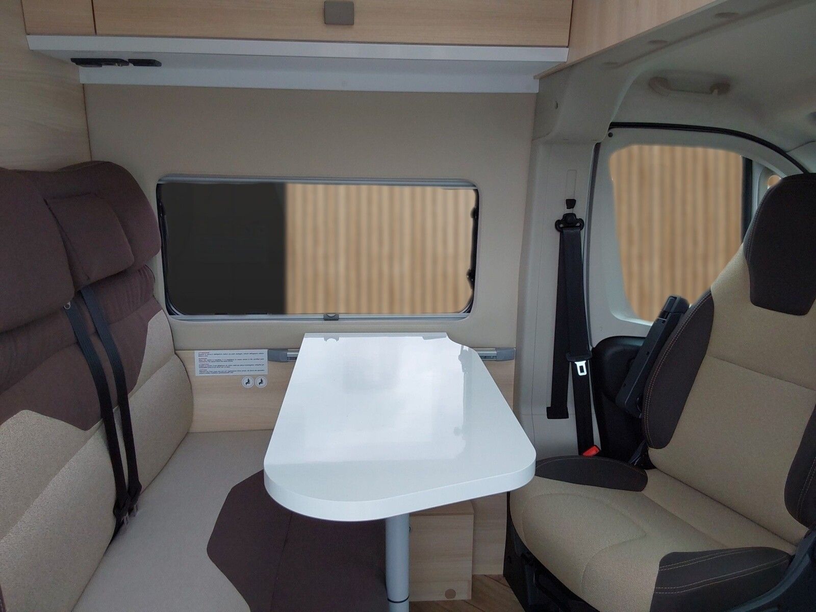 Fahrzeugabbildung Chausson Van First Line V594M Connect Paket Zubehör Paket