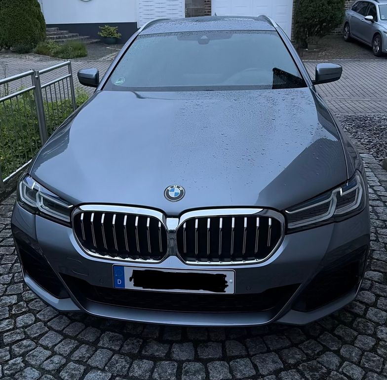 Image of BMW 520