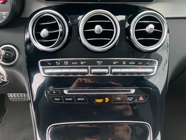 GLC 250 AMG Line/4Matic/LED/ LEDER /ALU 20"