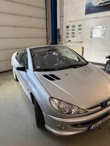 Peugeot 206 CC Quiksilver 110 Quicksilver - Peugeot 206 in Frankfurt (Main)
