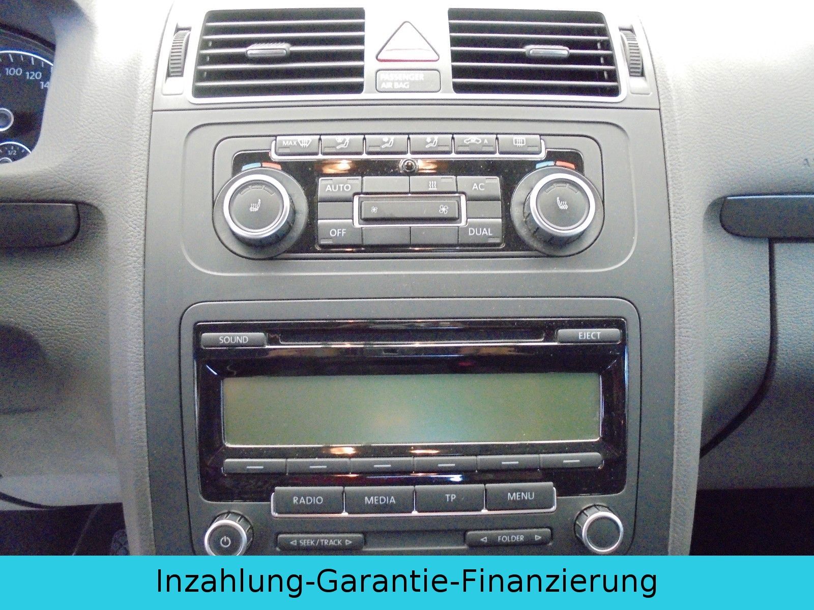 Fahrzeugabbildung Volkswagen Touran Comfortline Aut./Klima/Standheizung/AHK/