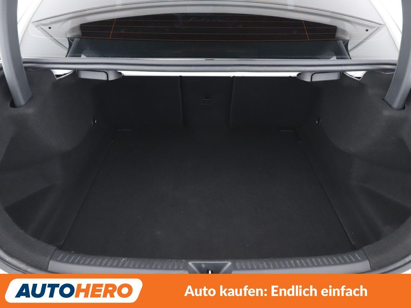 Mercedes-Benz A-Class AMG Line Aut. *NAVI*LED*CAM*SHZ*, миниатюра 16