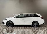 Toyota Auris Touring Sports Hybrid Team D - Toyota Auris in Mainz