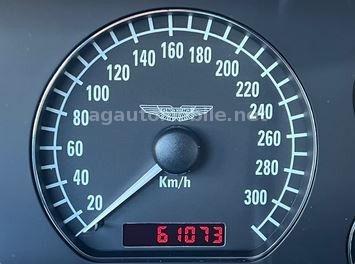 2001 Aston Martin DB7 缩略图 19