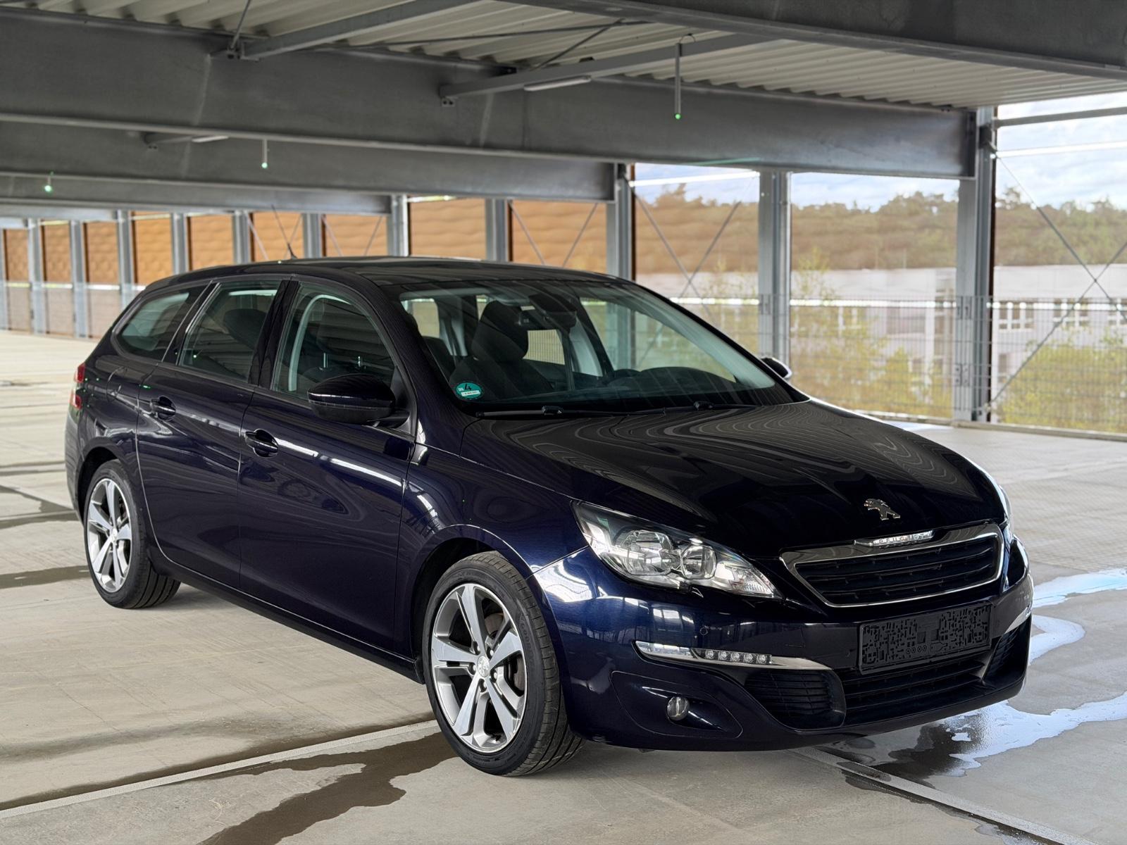 Peugeot 308 2015 — photo 7