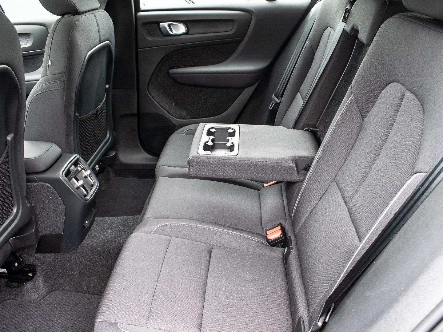 Volvo C40 Twin Motor AWD Ultimate PANO AHK 360° H&K LE, миниатюра 21