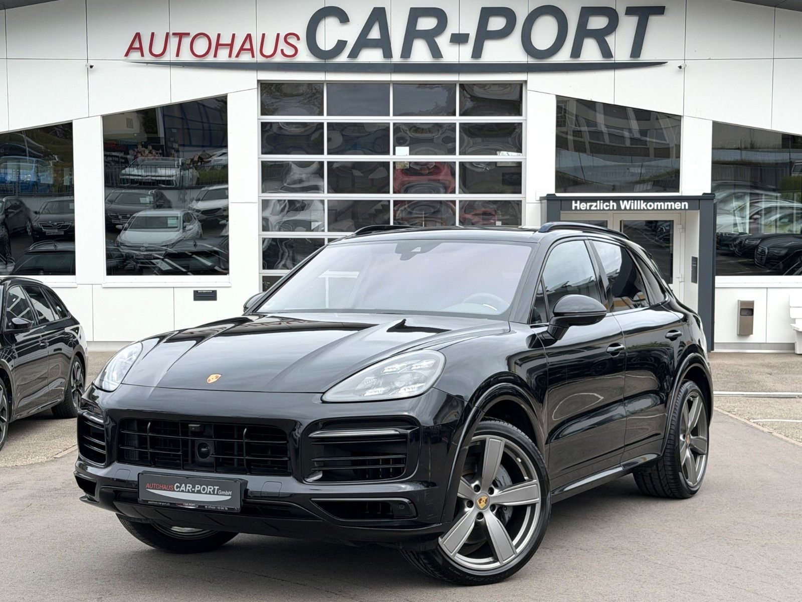 PORSCHE Cayenne S PDK | PANO | AHK | DISTR. | UVM...