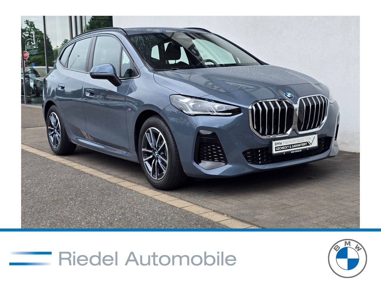 BMW 220i Active Tourer M Sportpaket*ab 1,49% eff.*