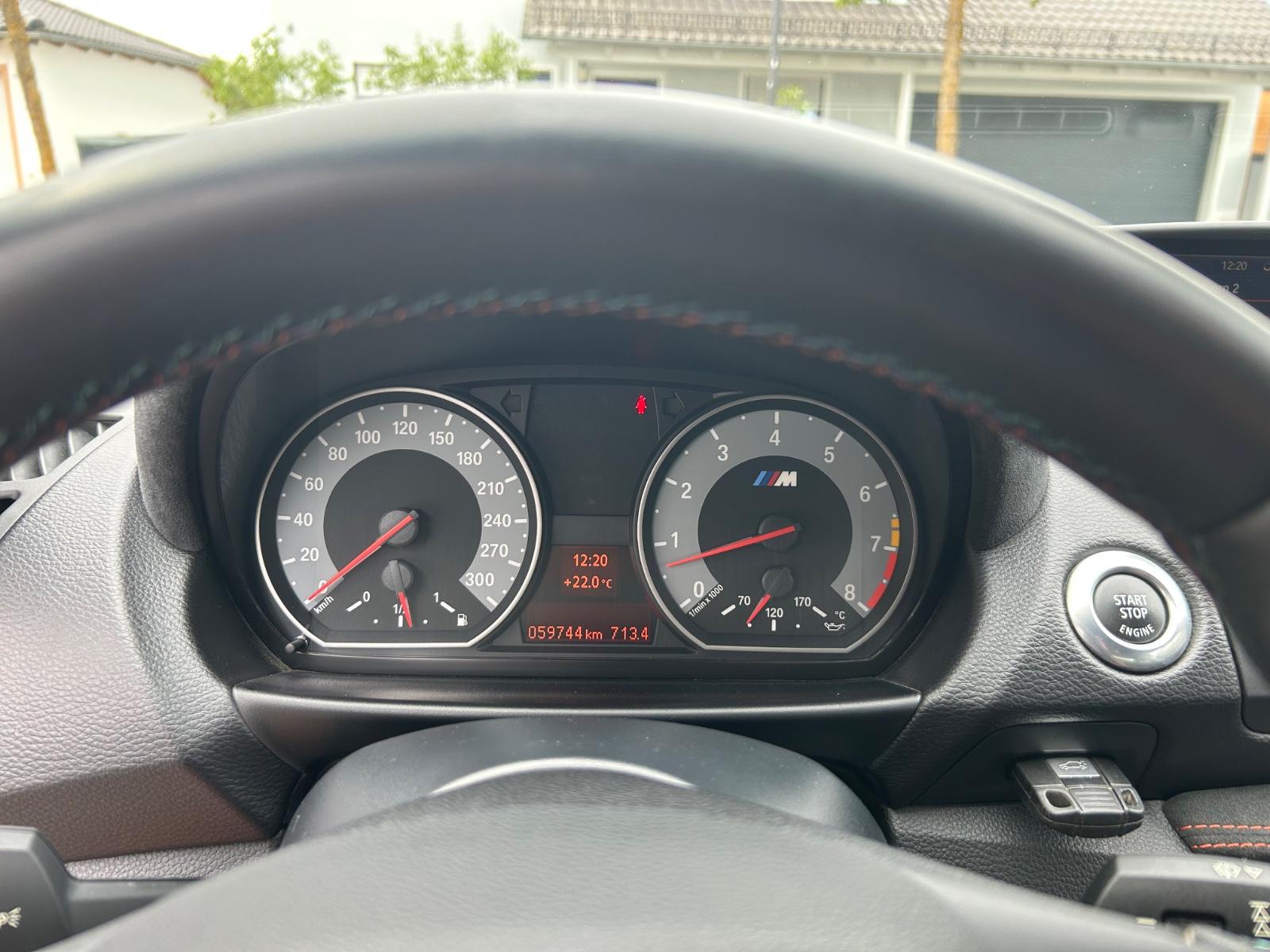 BMW 1er M Coupé - Akrapovic - Scheckheft