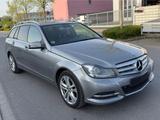 Mercedes-Benz C 220 T CDI BlueEfficiency Avantagde Sport Navi - Mercedes-Benz C 220: Cdi Sport