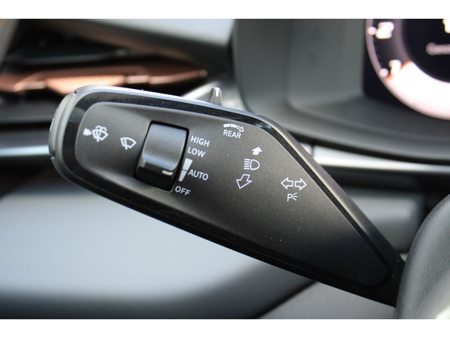 CUPRA Terramar 2.0 TSI 195 kW 4Drive VZ AHK Pano Navi - Image 18