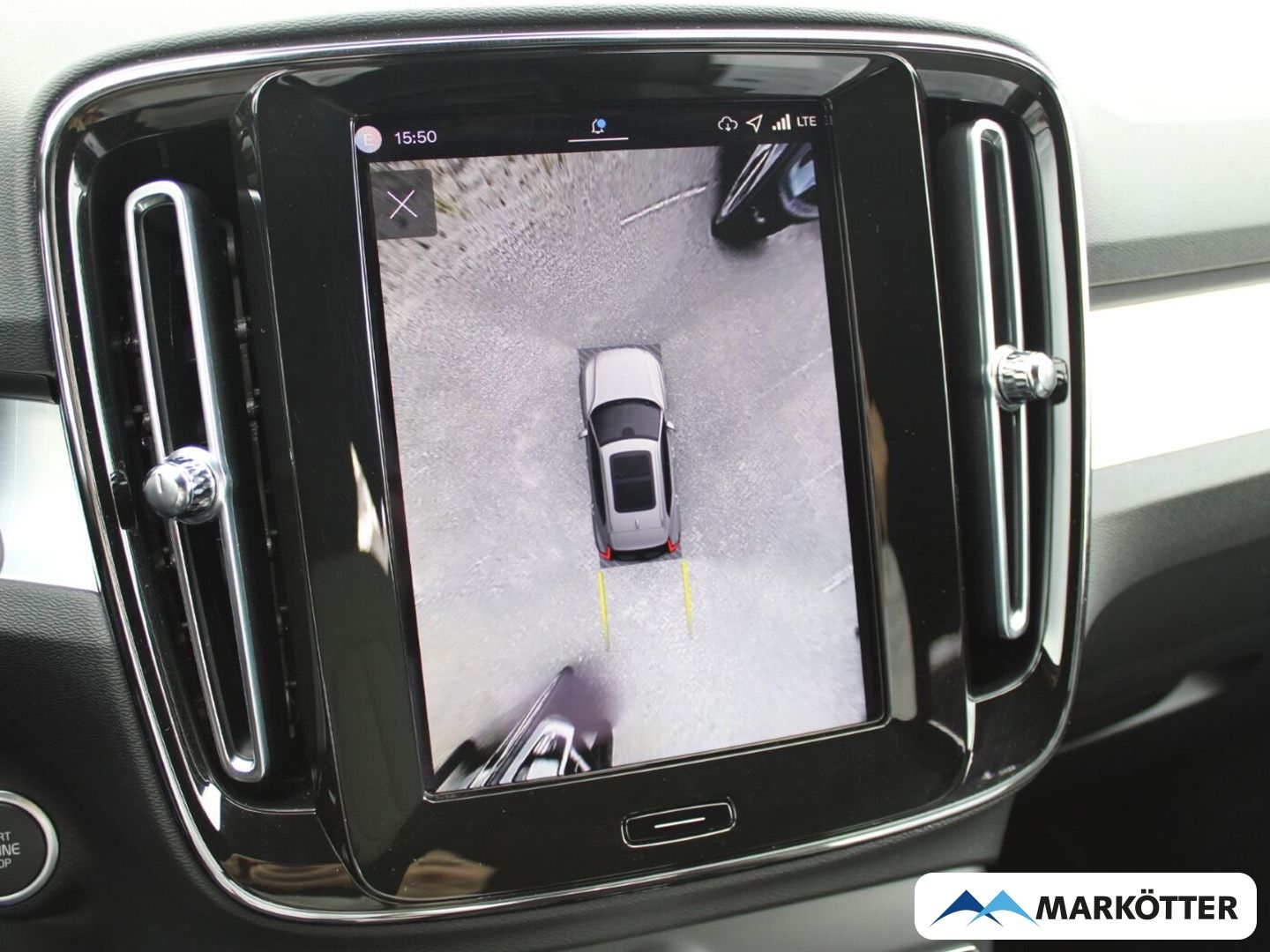 Volvo XC40 B4 Plus Dark Pixel-LED/360/H&K/LHZ/FSHZ/19' foto 24