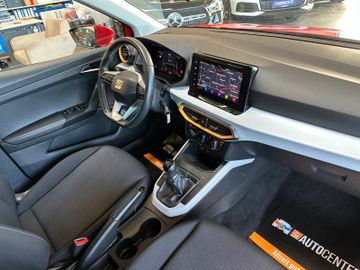 MYAUTOCENTER – Gebraucht- und Jahreswagen mit Werkstattservice in Pfaffenhofen Seat Arona *1.Hand*19%*Tempo*Navi*Spurass*LED*