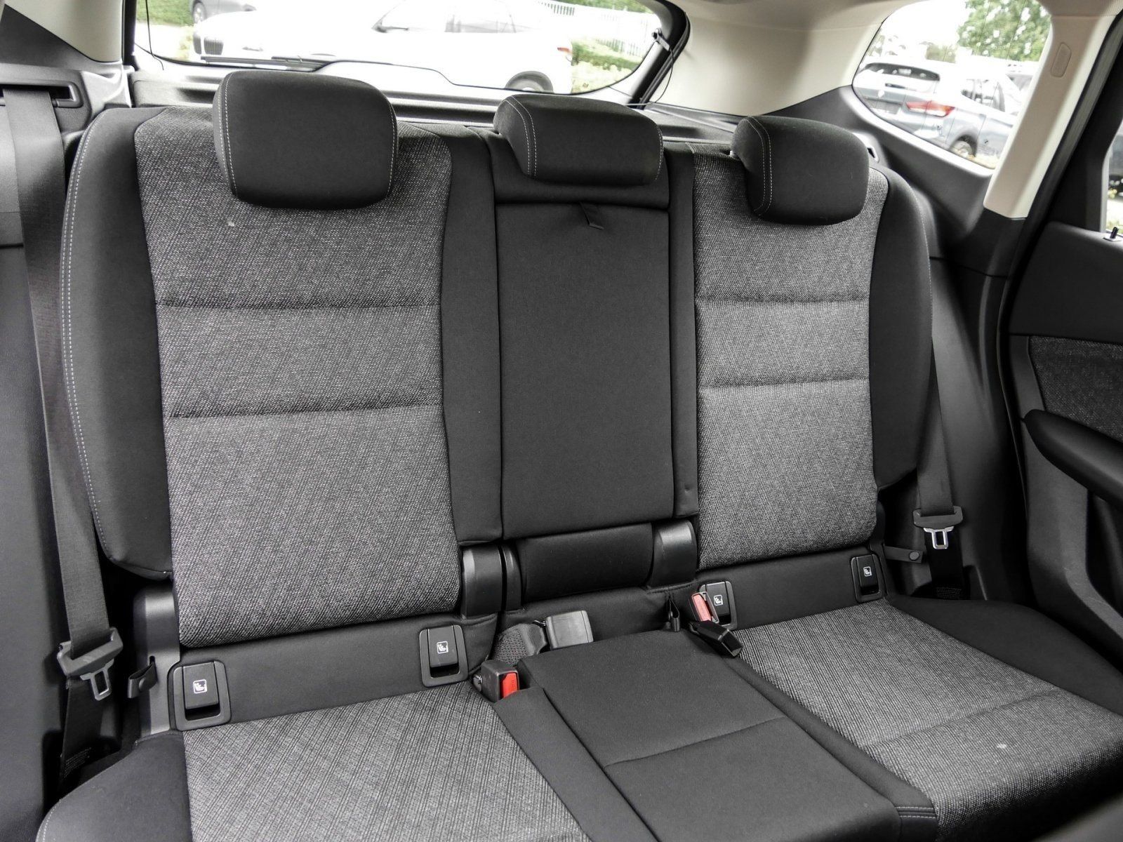 BMW X1 xDrive23d RFK NAVI LED Sound Syst. PDC V H foto 4