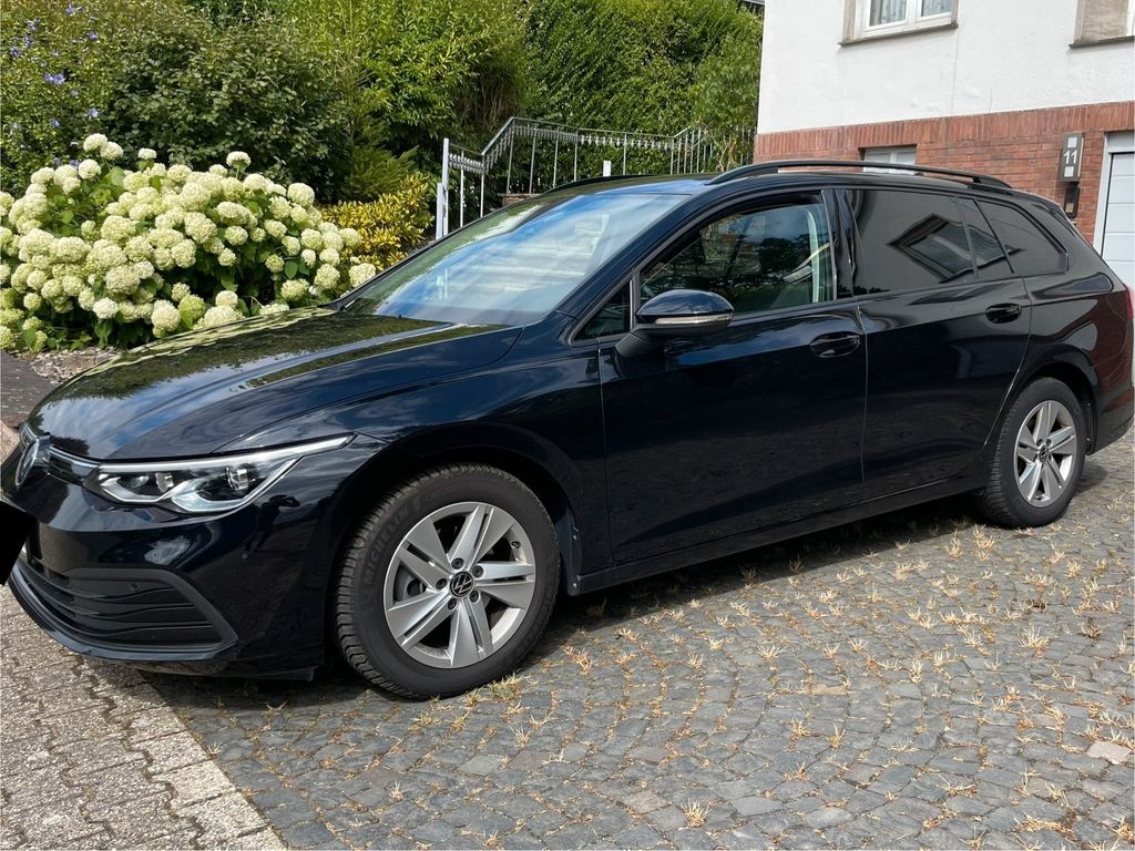 Image of Volkswagen Golf
