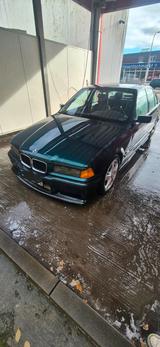 BMW E36 316i - BMW 316 Limousine 316i e36 mit Benzin-Antrieb