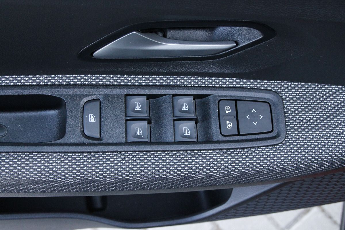 Fahrzeugabbildung Dacia Jogger Expression TCe 110