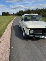 BMW 2002 - weiße BMW 2002