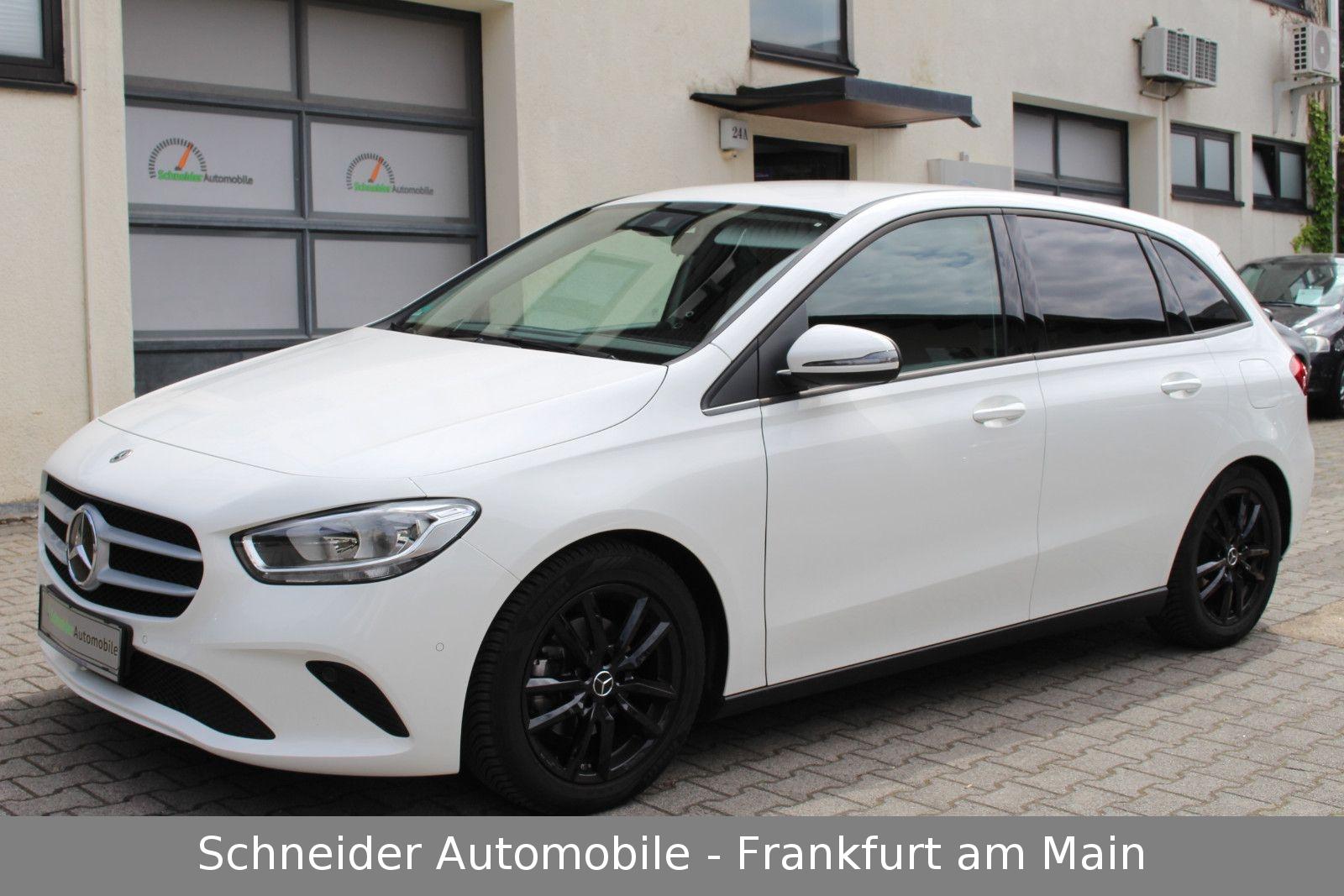Mercedes-Benz B 180·2.Hand·30000km·Navi·PDC·MFL·Shz·Tempomat