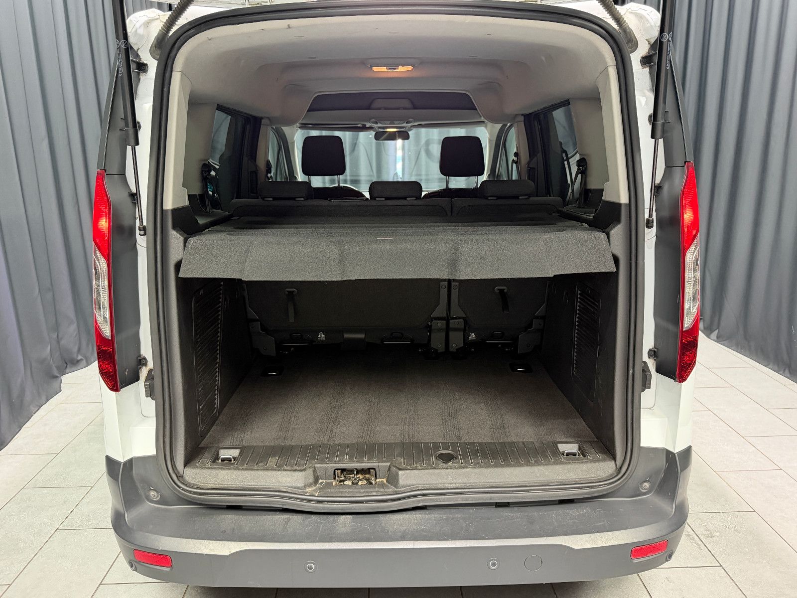 Fahrzeugabbildung Ford Tourneo Connect Trend|KLIMA|PDC