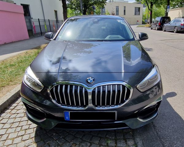 BMW 118d (150 PS), Top Ausstattung, 1. Hand, TÜV neu