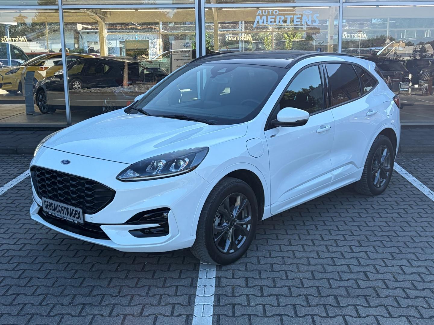 Ford Kuga ST-Line 2.5 PHEV Navi + Panorama + Kamera
