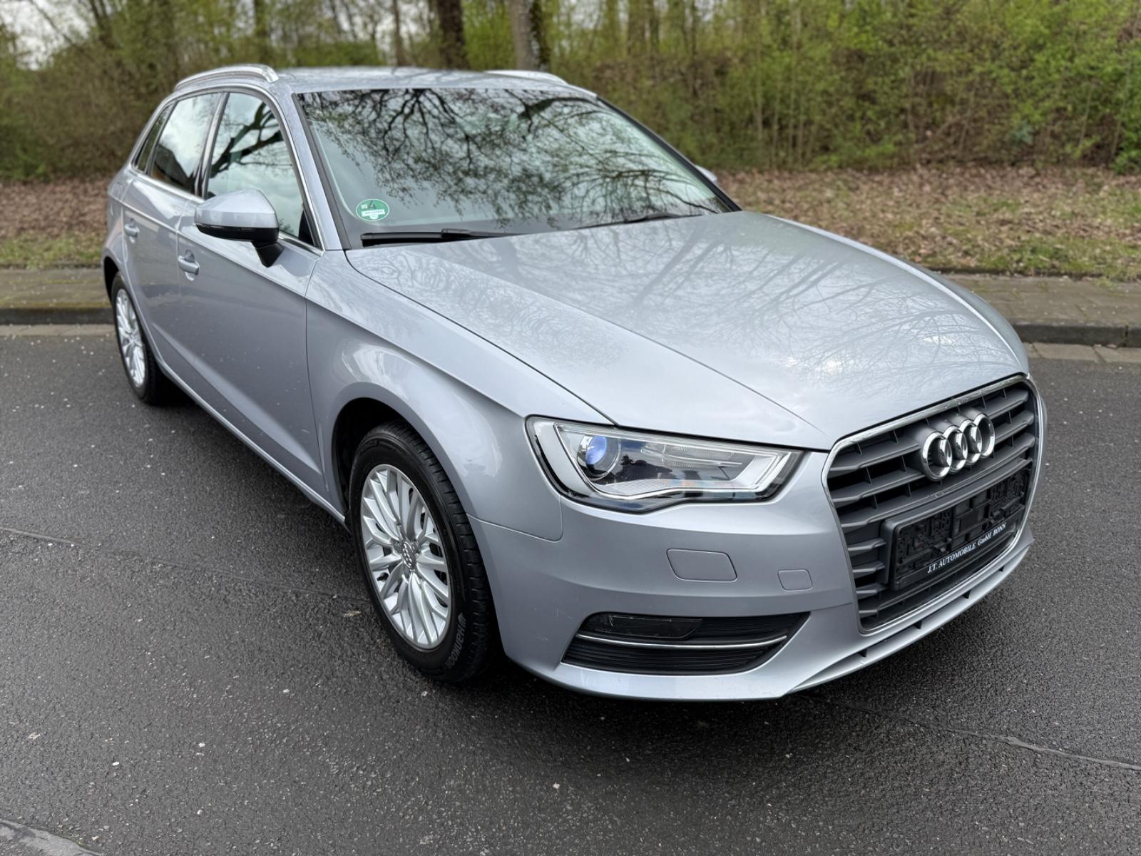 Audi A3 Sportback,Auto,Navi,LED,150PS