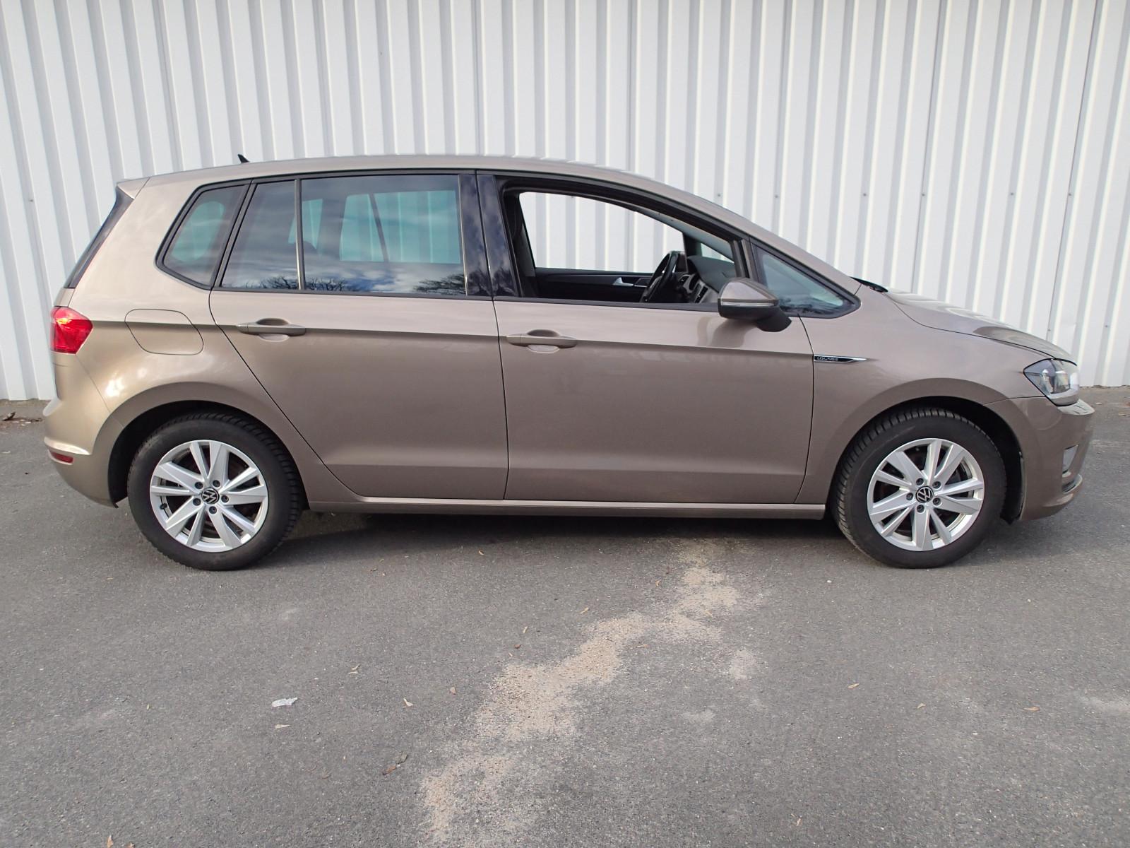Volkswagen Golf Sportsvan 1.4 TSI DSG LOUNGE BMT Navi AHK