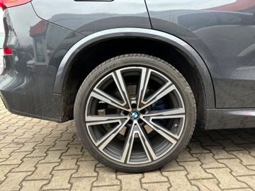 Fahrzeugabbildung BMW X5 30d xDrive M-Paket*Head-Up*HarmanKardon*ACC*