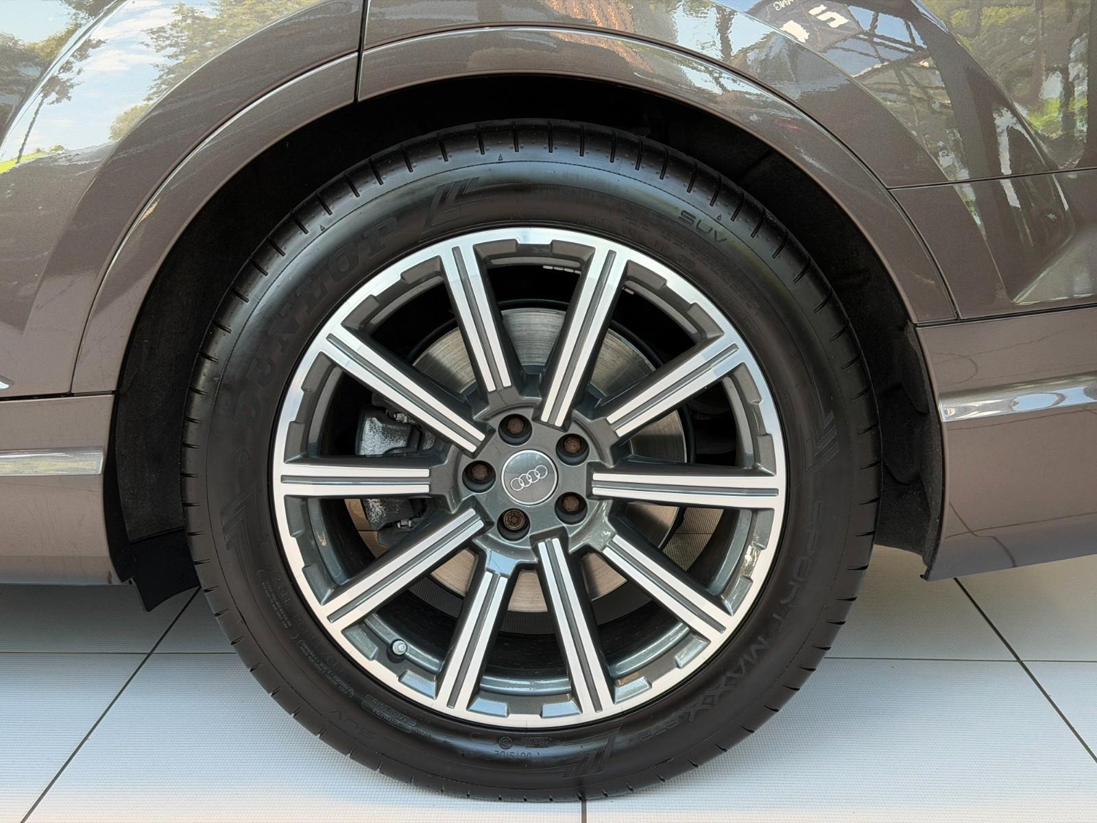 Audi Q7 3.0 TFSI |S-LINE|ACC|MATRIX|PANO|HUD|7-SITZE|