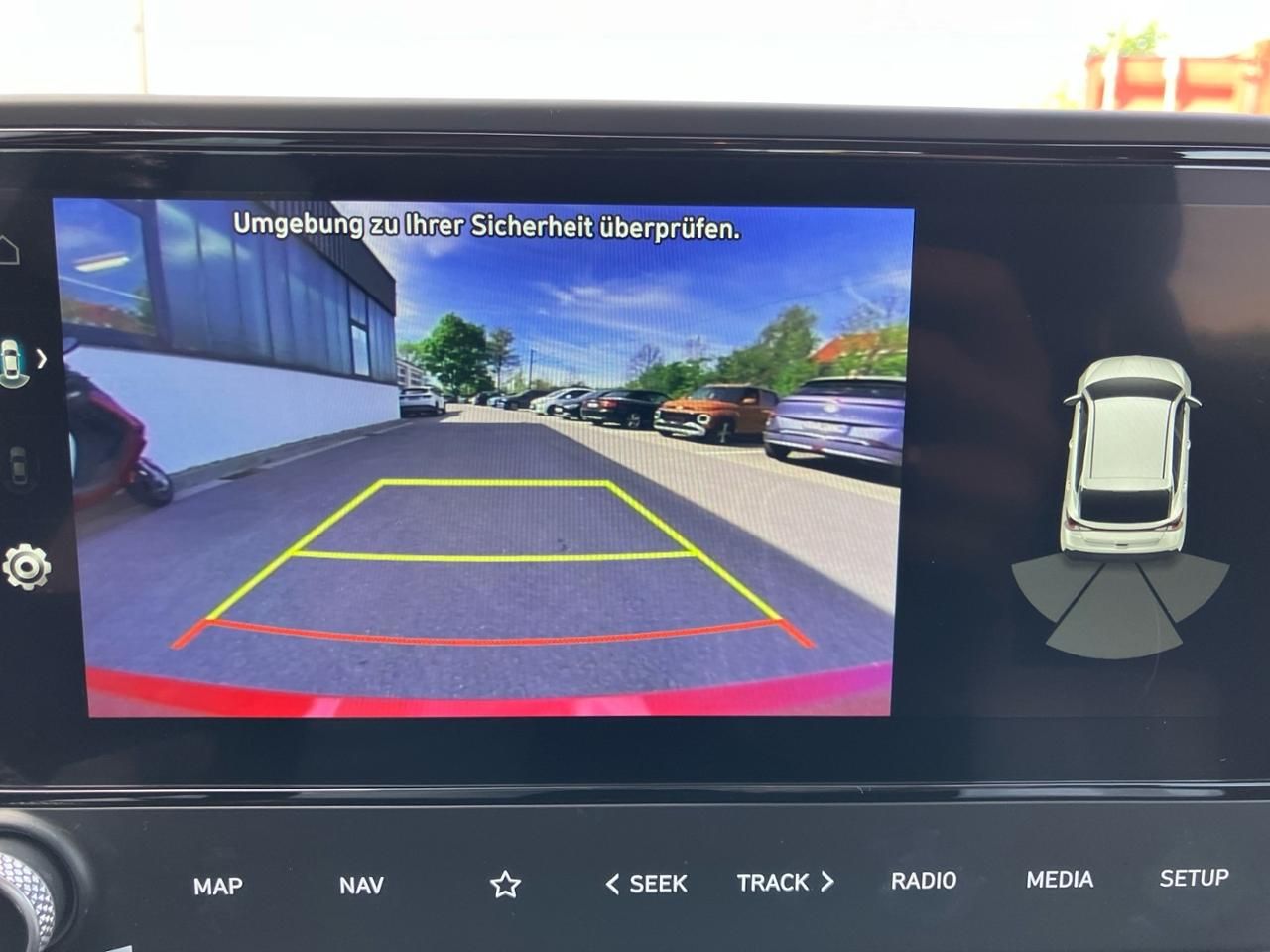 Fahrzeugabbildung Hyundai i20 TREND DynLicht Kam. LM Navi PDC SHZ SpurH
