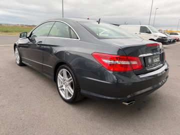 Mercedes-Benz E 200 CGI AMG-LINE Coupe|Xenon|Leder