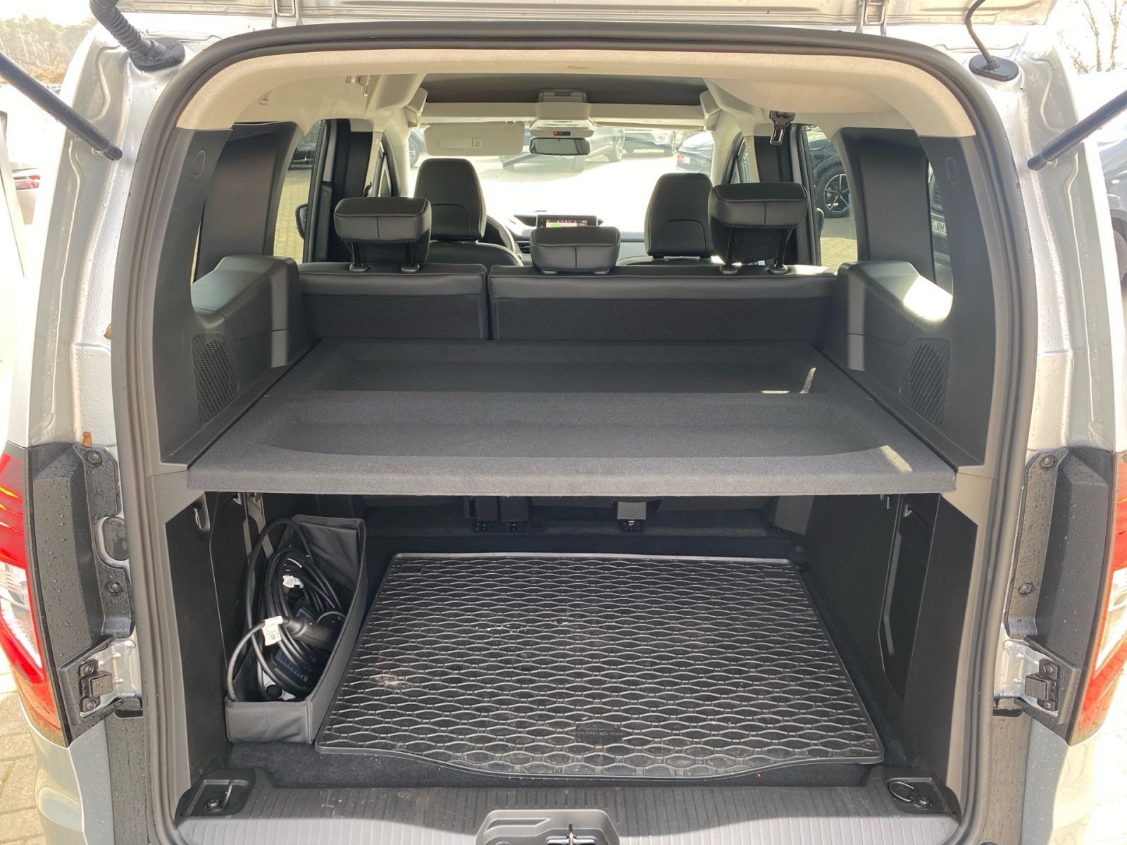 Nissan Townstar - Bild 12