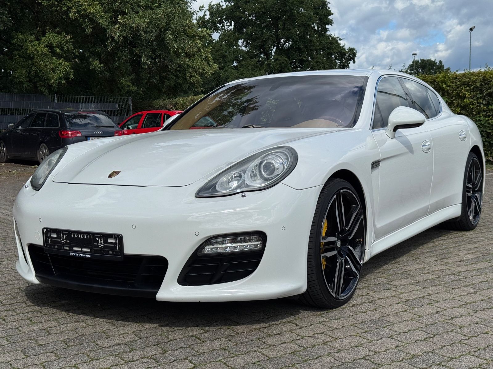 Porsche Panamera S