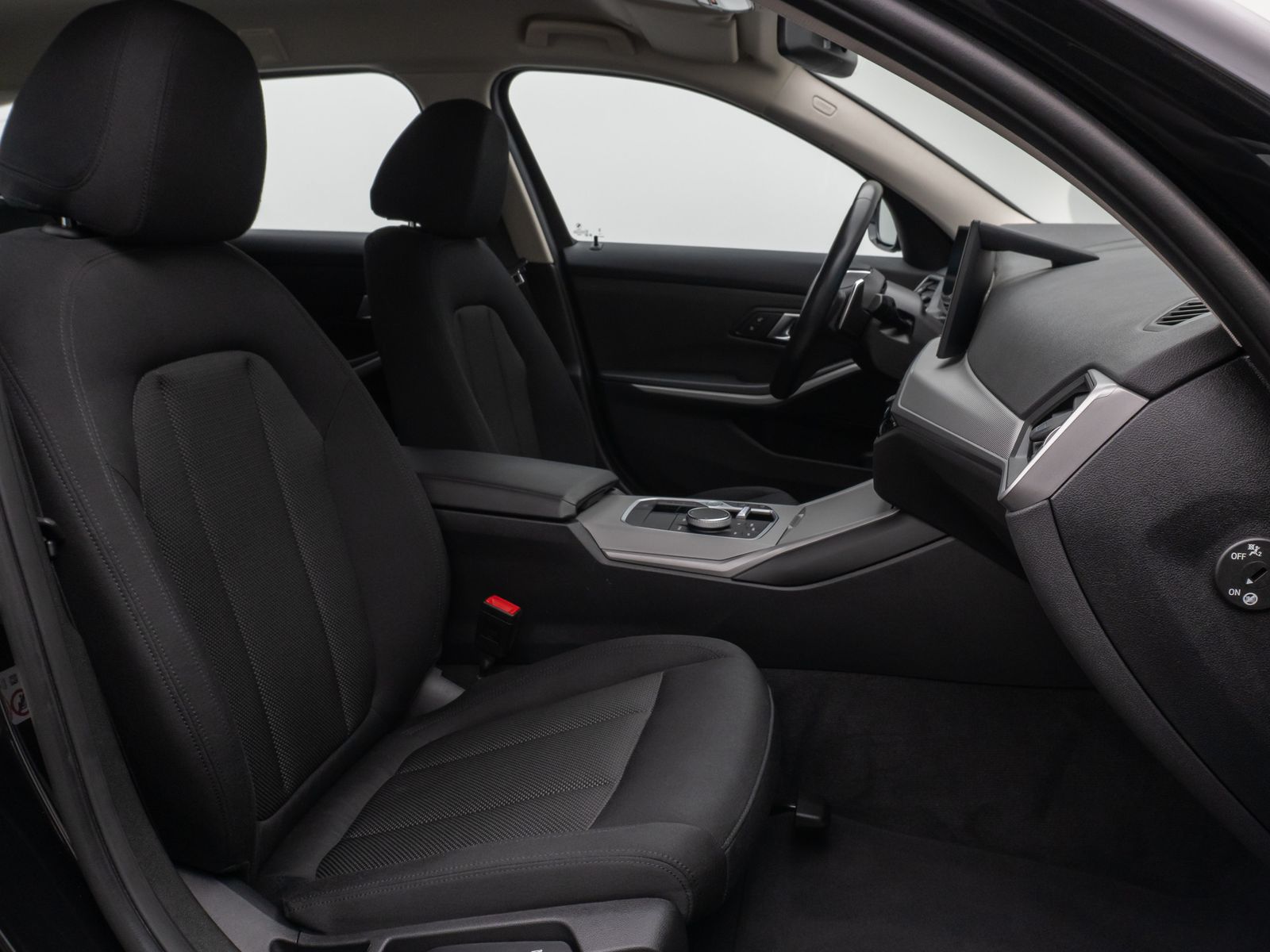 Fahrzeugabbildung BMW 320d xD  Kamera DAB MSport Fernlichtassis 18Zoll