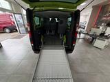 Opel Vivaro Combi L2H1/5-Sitzer/Behindertengerecht - Opel Vivaro: L2h1
