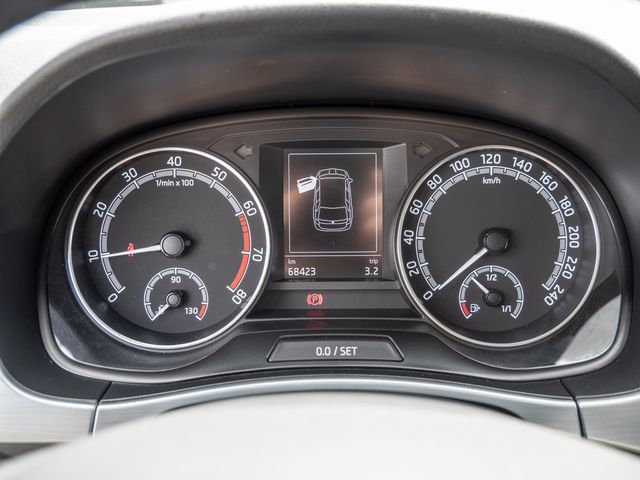 Fabia Combi 1.0 TSI Ambition KLIMA PDC NAVI