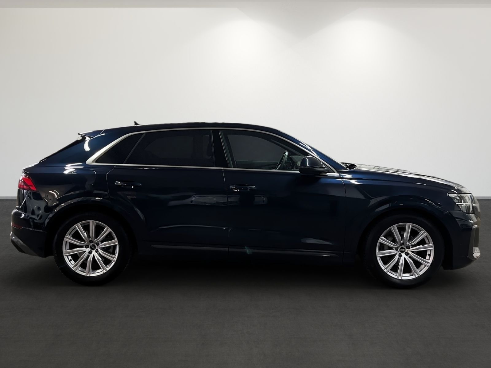Audi Q8 45 TDI quattro s-line Allradlenkung Assistenz foto 4