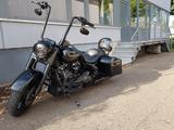 Harley-Davidson Road King Special (FL3) - Harley-Davidson Road King Special