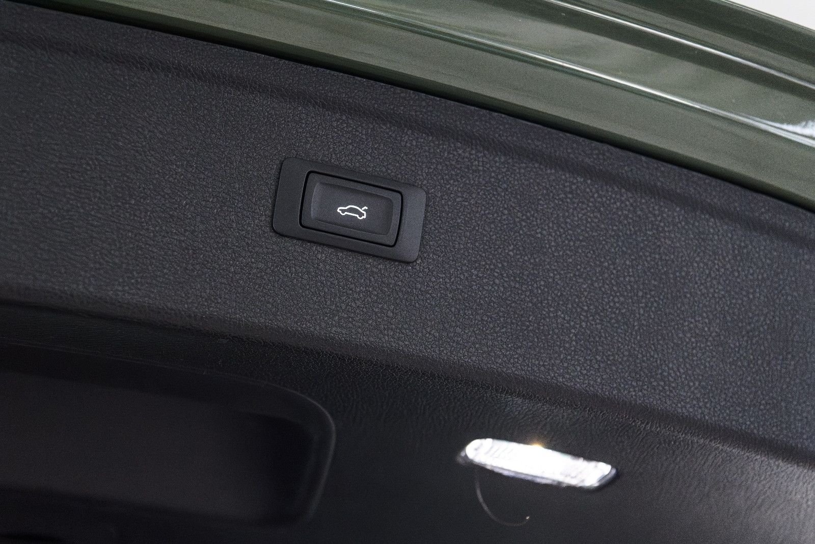 Fahrzeugabbildung Audi Q5 40 TDI quattro S line VIRT/RFK/AHK/SZH