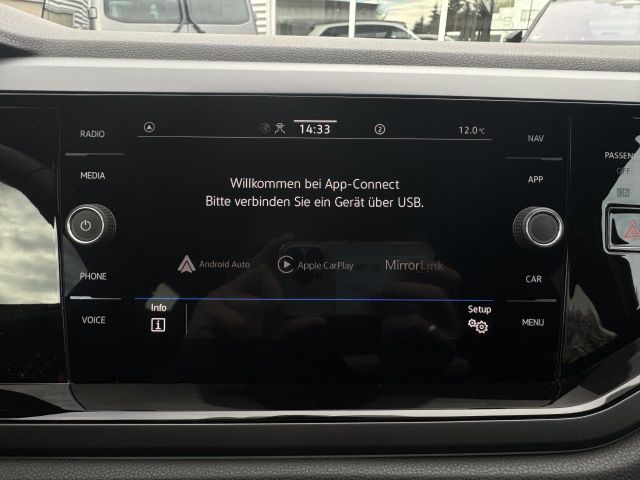 POLO 1.0 TSI R-LINE NAVI+IQ.LIGHT+SHZ+DAB