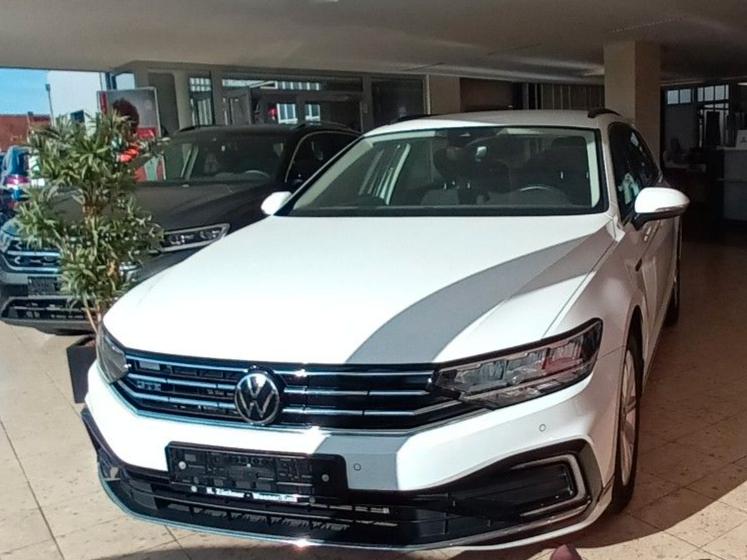 Volkswagen Passat Variant GTE