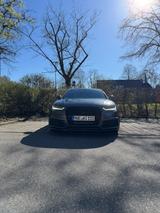 Audi S6 4.0 TFSI quattro S tronic - - Audi S6 mit Benzin-Antrieb: Limousine