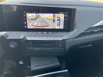 Opel Astra L ST 1.2 T Automatik GS Ergositz