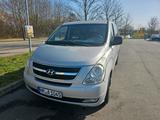 Hyundai Bus Hyundai H1 - gebrauchte Hyundai H-1 aus dem Jahr 2008