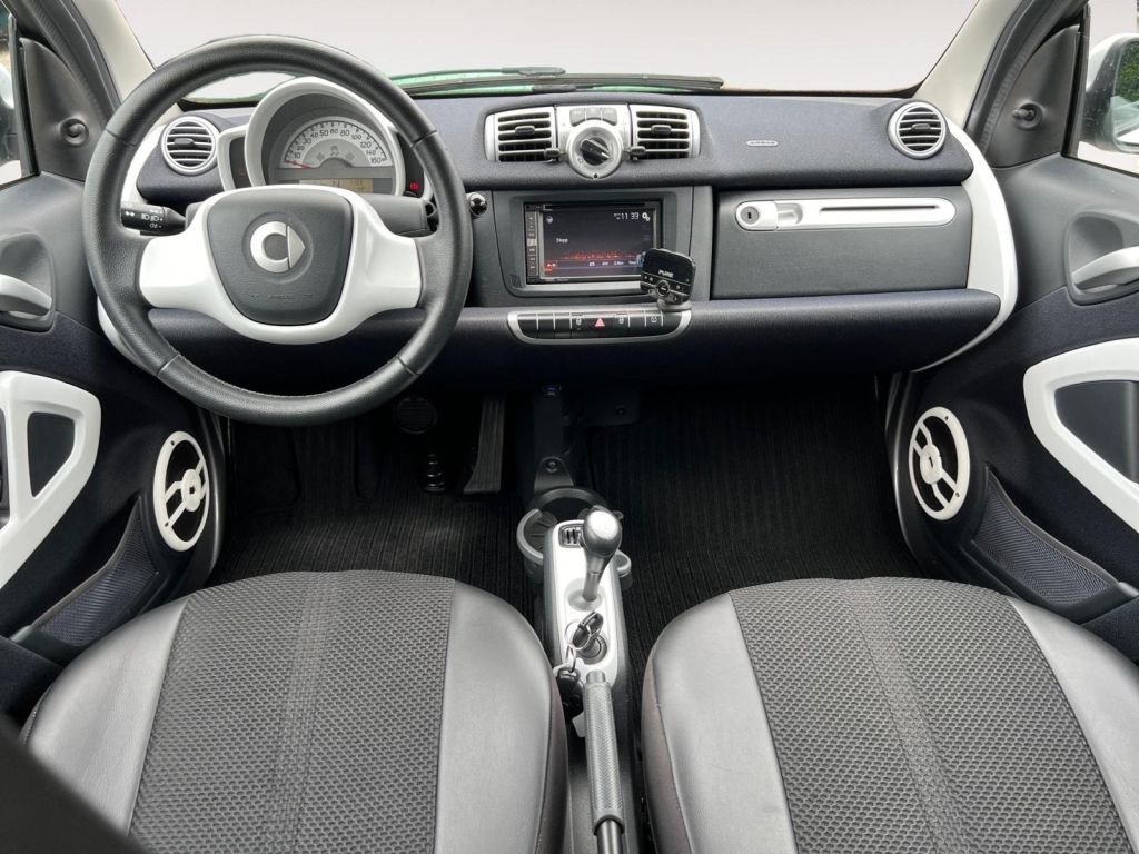 Fahrzeugabbildung Smart smart fortwo coupe softouch passion micro hybrid