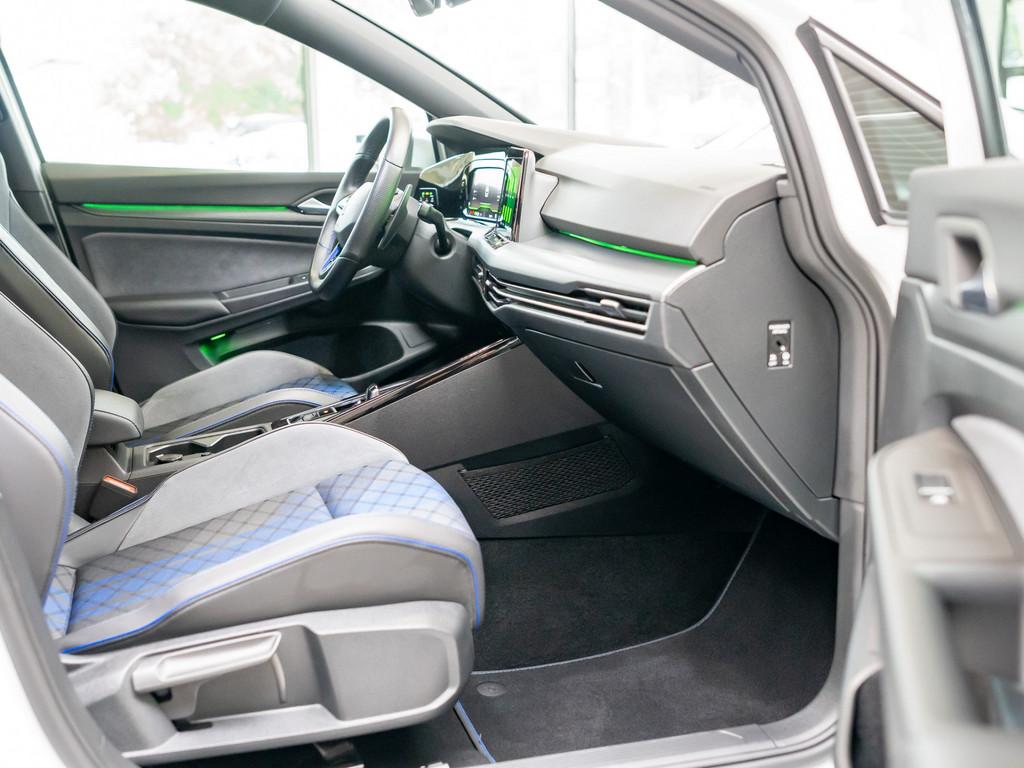 Volkswagen Golf VIII R Performance 2,0 l TSI 4MOTION DSG, миниатюра 3