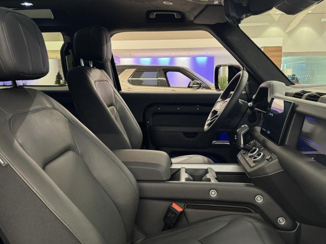 Foto Nummer 6: LAND ROVER Defender